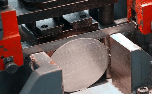 荆门影响双金属带锯条使用寿命的主要因素有哪些？